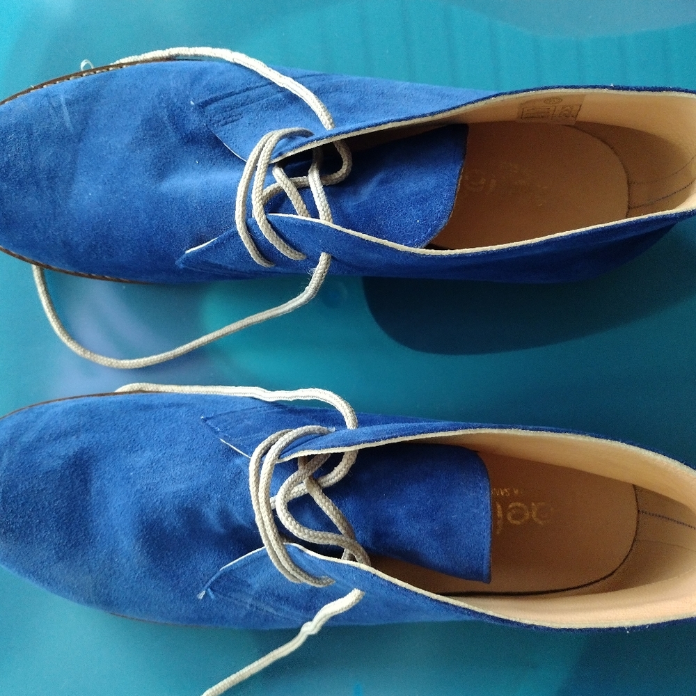 Size 11 Blue Faux Fabric Boot